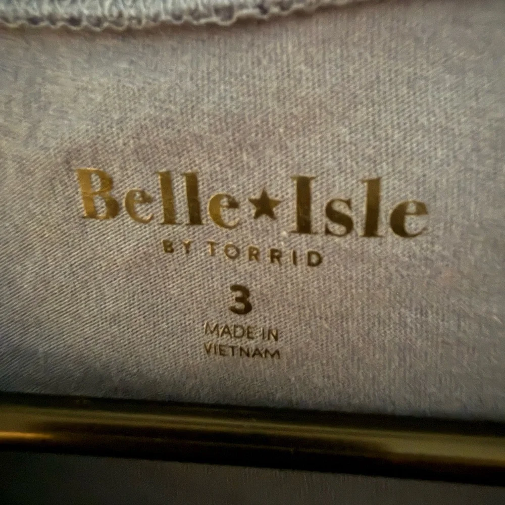 Belle isle by torrid boxy blue tshirt women’s plus size 3 - Picture 4 of 5